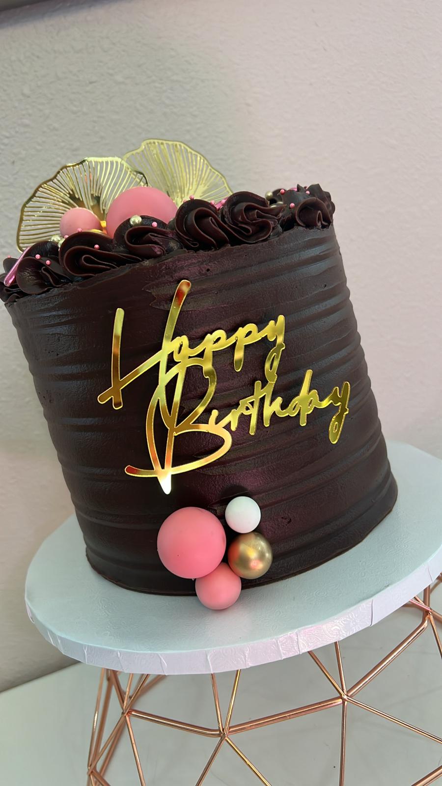 Premium cake design 18
