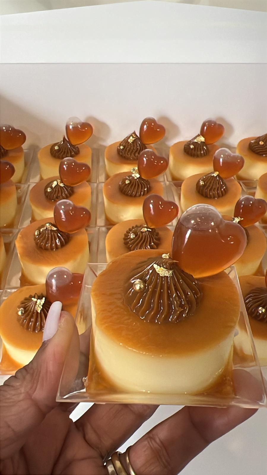 Premium cake design 8